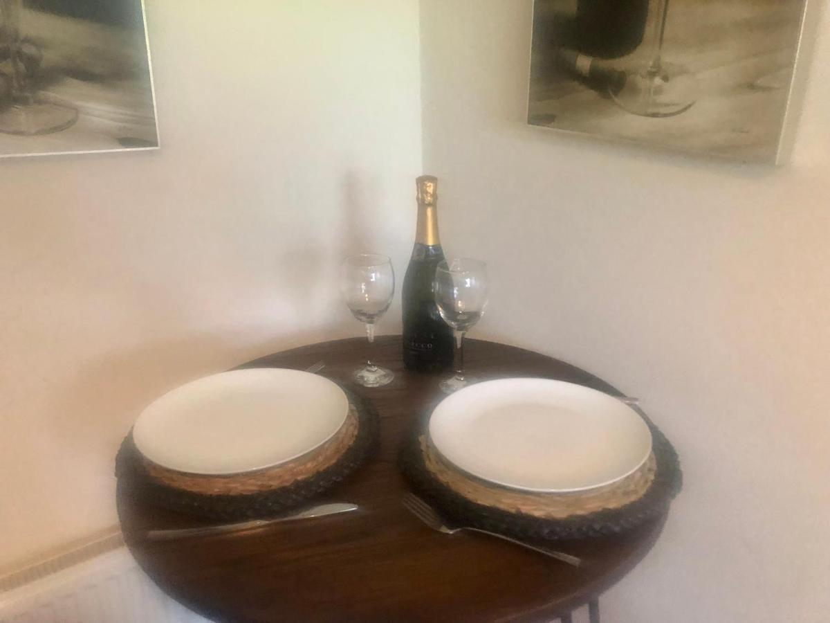 Brockwell - 2 Bed Modern Home, Near Centre Holiday home